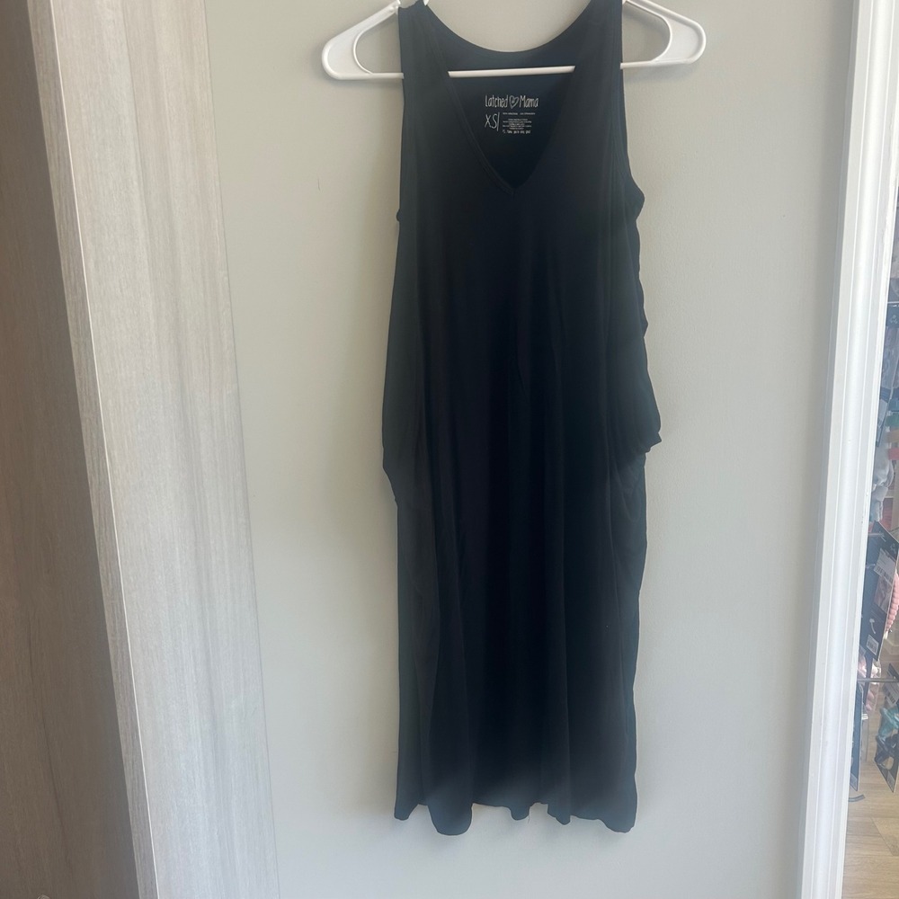 Latched Mama XS Black‎ cocoon maxi breastfeeding  dress Sleeveless comfortable